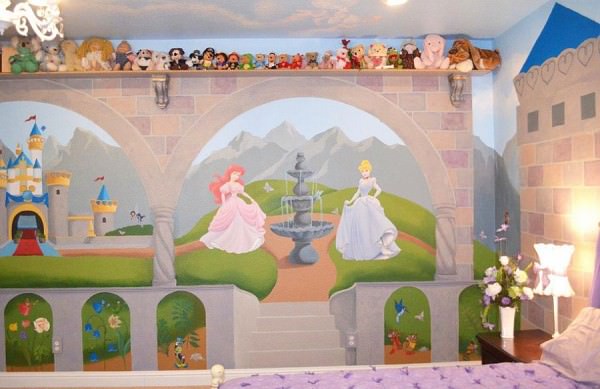 Disney-wall-mural-for-the-guest-room-that-doubles-as-a-nursery