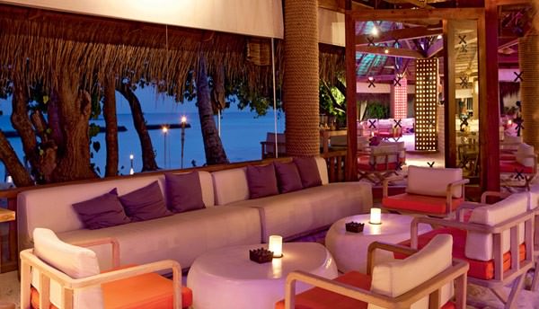 5-star-Constance-Moofushi-Resort-in-Maldives-12