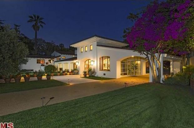 Bruce Willis Lists Beverly Hills Home for $22 Million