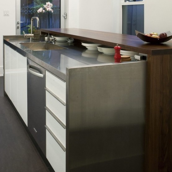 smart-concealed-kitchen-storage-space-31-554x555