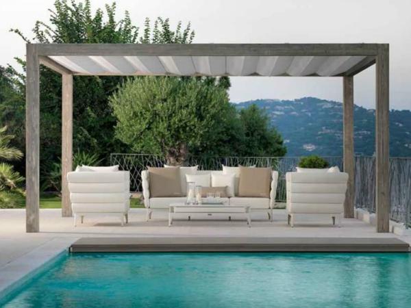 Upper-wood-pergola-closed-roof