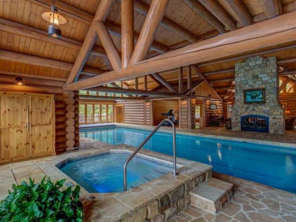 here-you-can-start-your-morning-with-a-swim-in-the-20x63-lap-pool