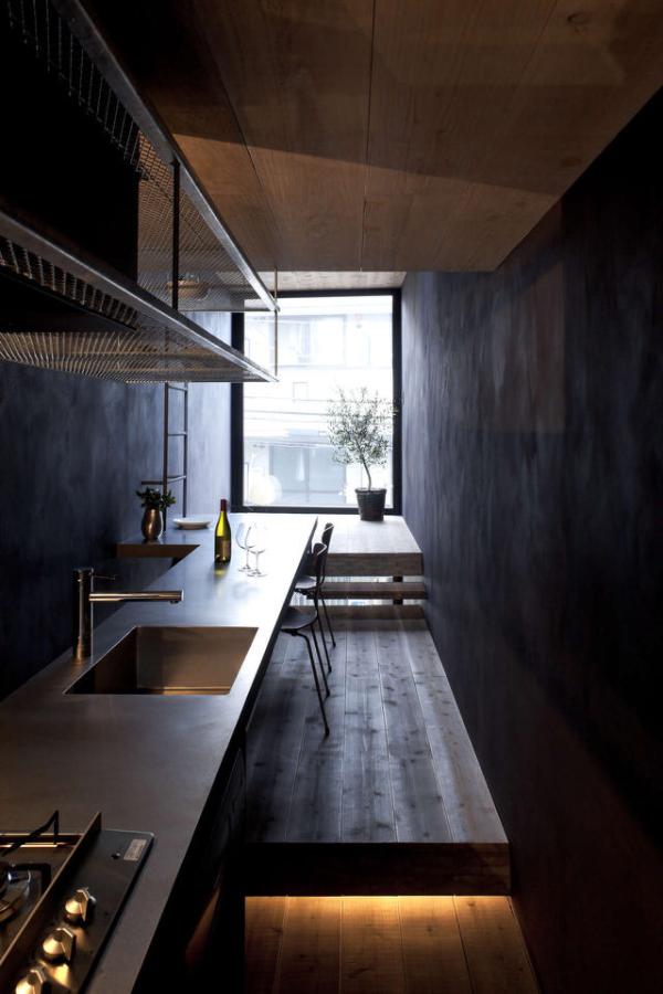 Toshima-long-and-narrow-house-compact-kitchen