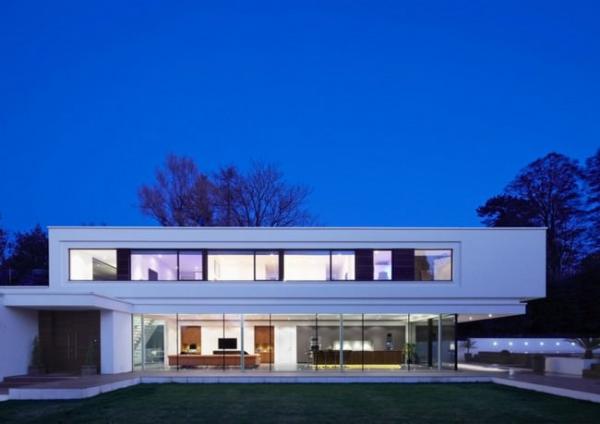 White-Lodge-by-Dyer-Grimes-Architects-07