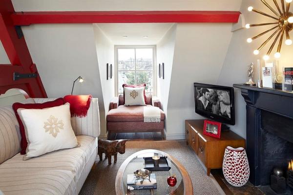 Beautiful-TV-room-idea-for-the-small-attic-space