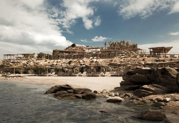 Seaside-Greek-resort-with-a-rustic-chic-design