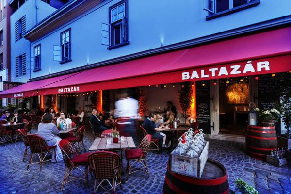 Street-view-of-Hotel-Baltazar