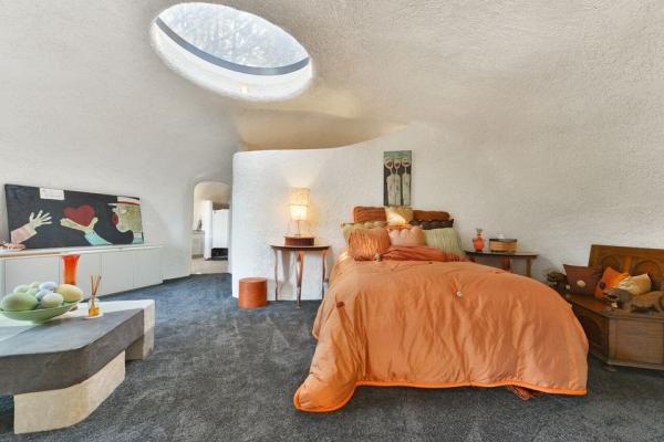 casa familiei flinstone 5