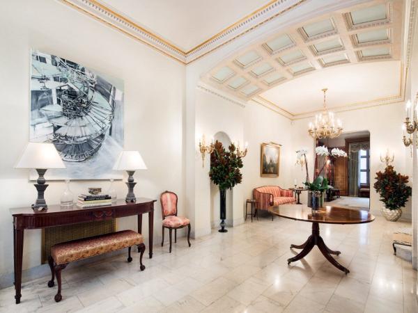 inside-the-entrance-parlor-has-immaculate-and-original-12-feet-high-ceilings