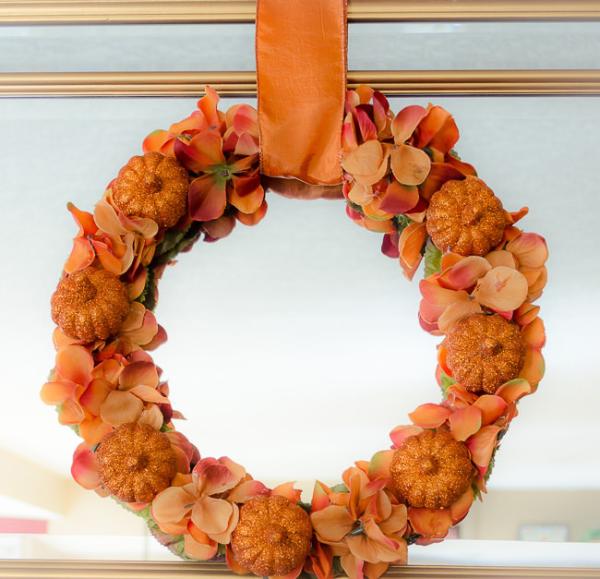 Fall-Hydrangea-Pumpkin-Wreath-Tutorial
