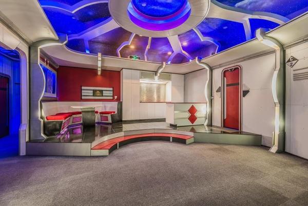 star trek house 6