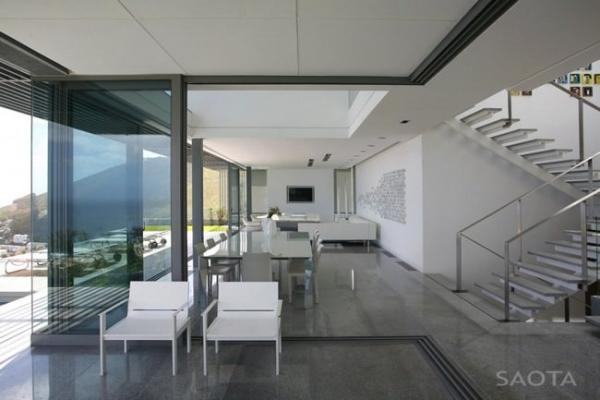 Head-1815-House-06