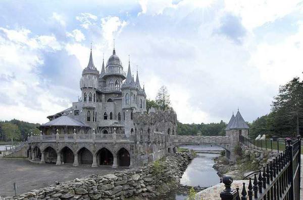 castel gotic 17