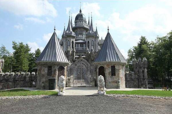 castel gotic 4