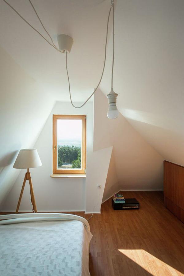 casa de vacanta minimalista 10