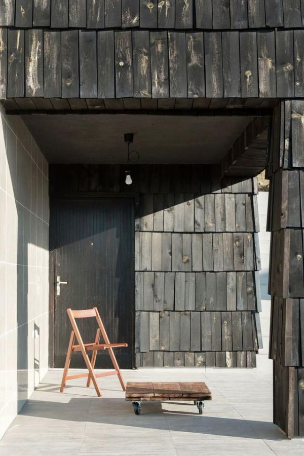 casa de vacanta minimalista 7