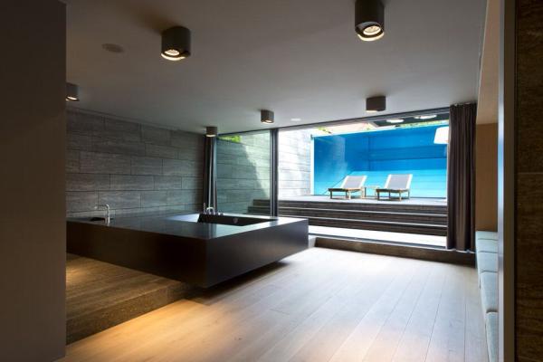 piscine transparente 15