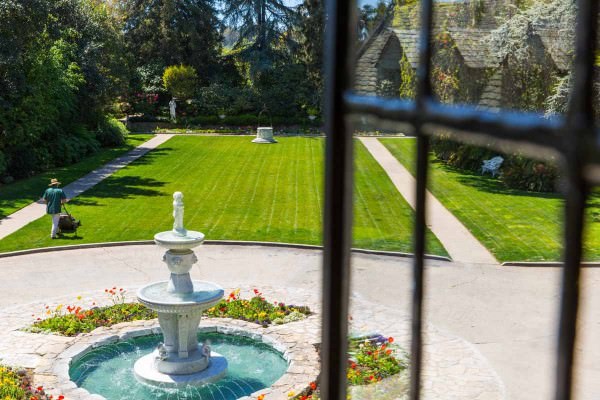 resedinta playboy 10