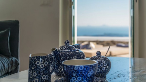 Vasilicos Hotel in Santorini 15