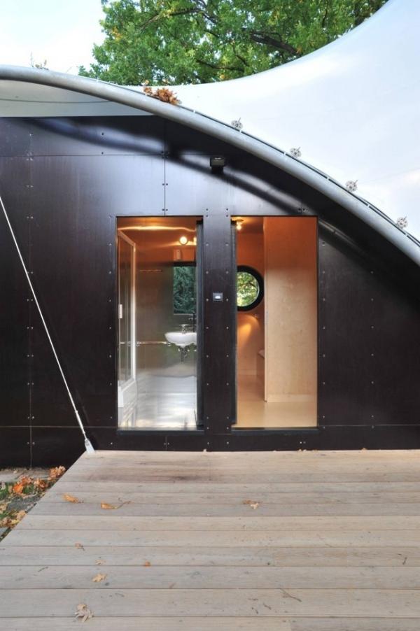 casa minimalista pe malul lacului 3