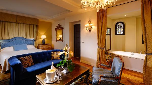 Chateau-Eza-5