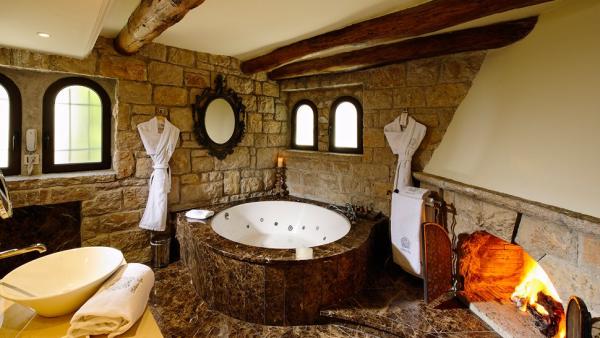 Chateau-Eza-8