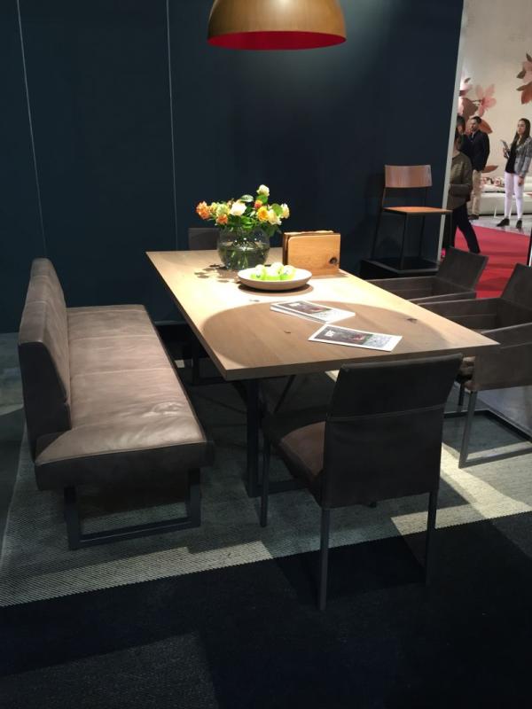 mese de dining 18