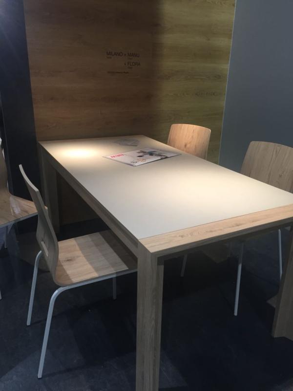 mese de dining 2