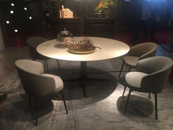 mese de dining 32