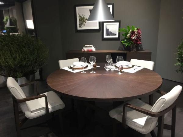 mese de dining 37