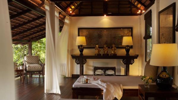 rachamankha-hotel-de-lux-in-thailanda-20