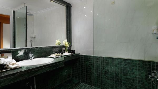 vacanta-in-grecia-divani-apollon-palace-thalasso-11