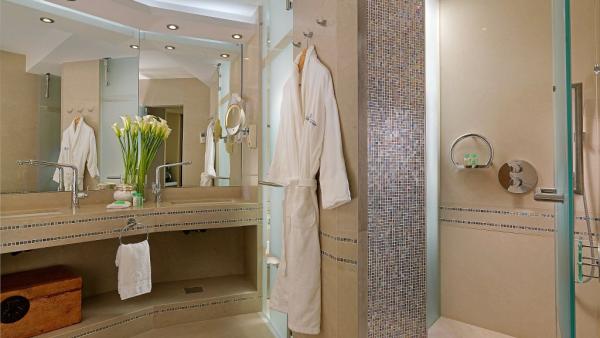 vacanta-in-grecia-divani-apollon-palace-thalasso-13
