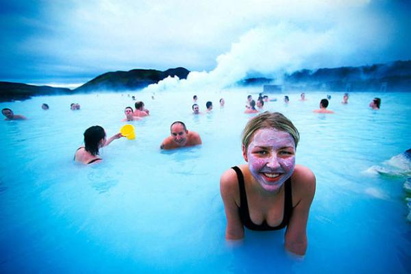 Blue-Lagoon-Iceland-5