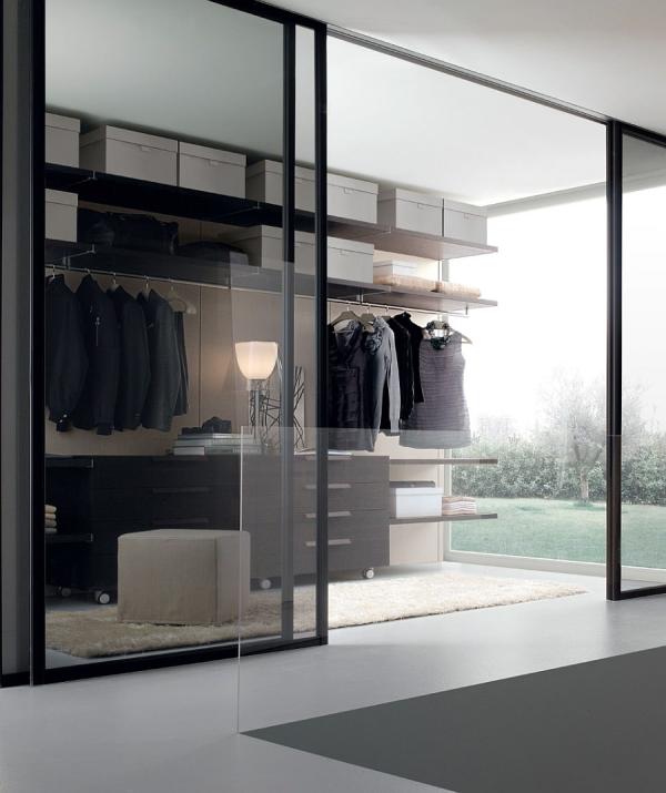 Chic-sliding-glass-doors-for-the-modern-walk-in-closet