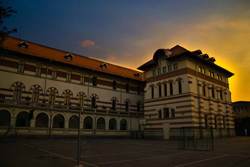 Colegiul Mihai Viteazul - sursa foto - cnmv.ro