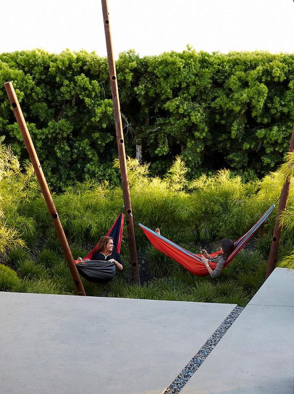 Contemporary-take-on-the-classic-hammock