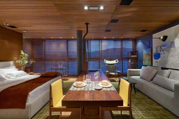 David-Guerra-exhibition-apartment-dining-table
