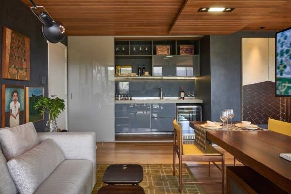 David-Guerra-exhibition-apartment-kitchen