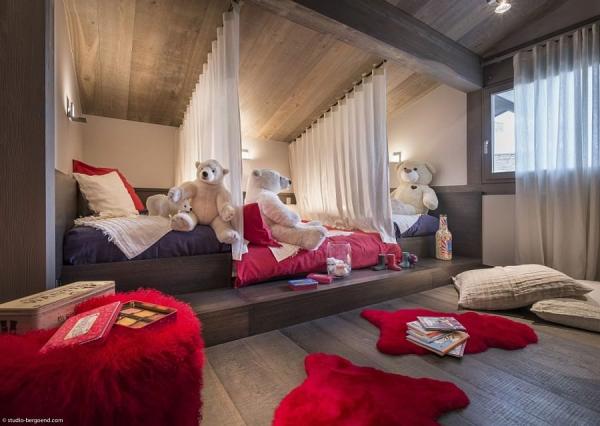 Exclusive-kids-bedroom-in-the-lavish-French-Chalet