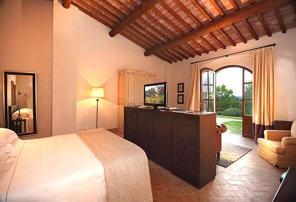 Luxury-Castel-Monastero8