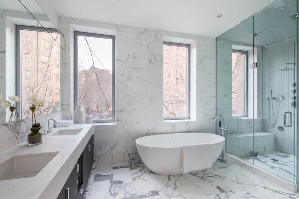 New-York-City-Townhouse-by-Turett-Architects-Marble-Bathroom