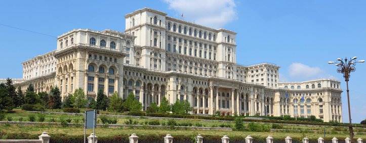 Palatul Parlamentului - sursa foto - Ibishotels.ro