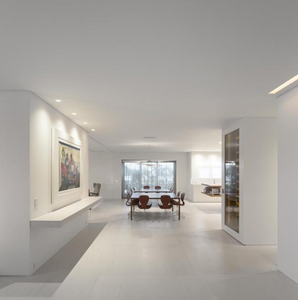Rio-apartment-dining-area