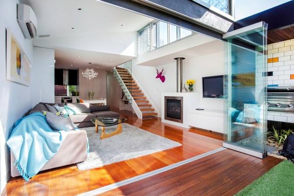 Sparkling-glass-exension-to-the-classic-Aussie-home