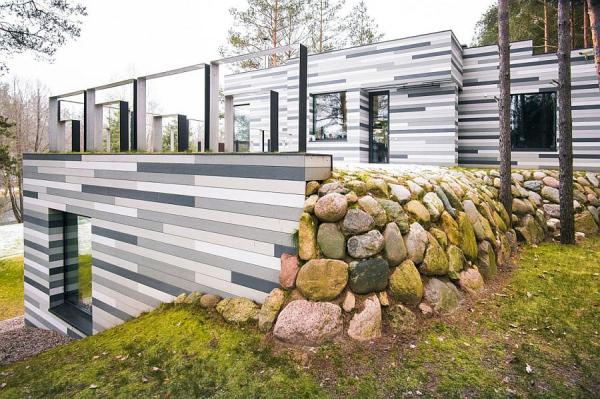 Structure-of-the-home-and-design-offers-ample-natural-insulation
