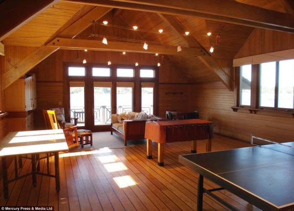 A Private Luxury Island With Its Own Cannon Is Up For $11 Million