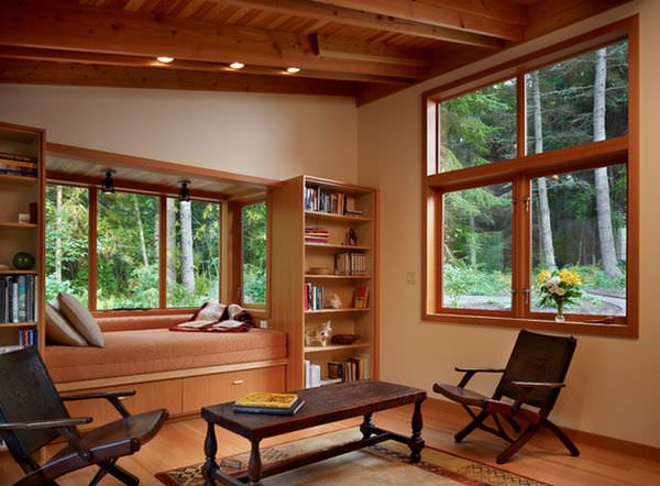 alcove-reading-nook-window