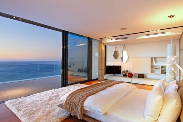 amazing-master-bedroom-view