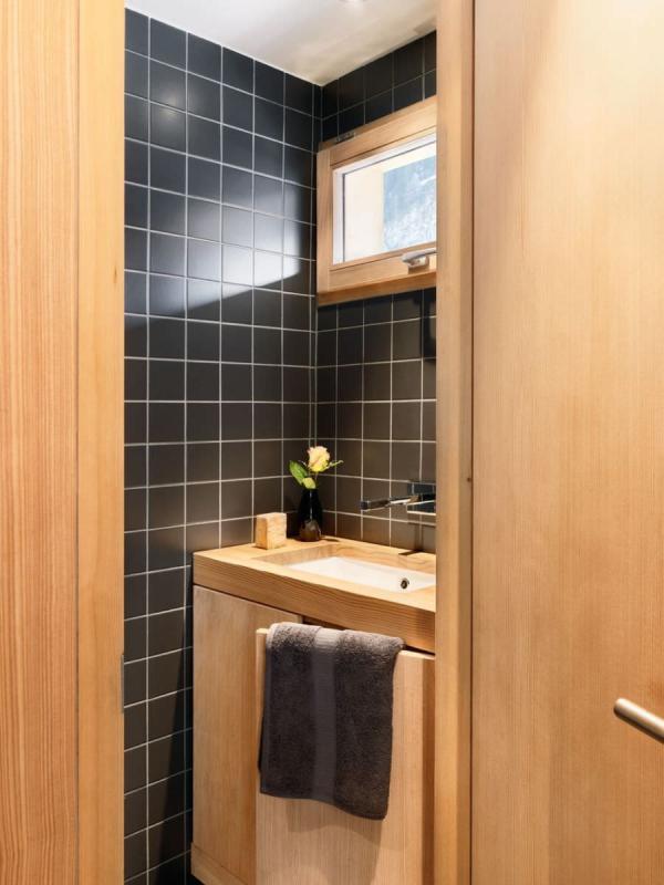 arsenal-b47-ralph-germann-architectes-bedroom-bathroom